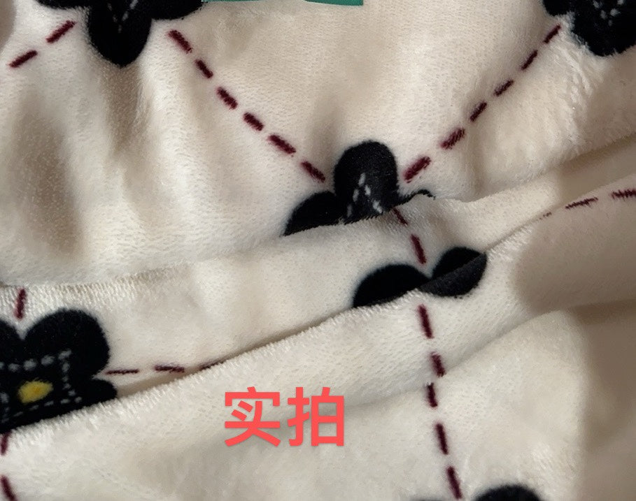 现货69欧包邮带走❗原价95欧❗高克重牛奶绒四件套 选用230g高克重牛奶绒面料·质地蓬松·透气性好·温暖舒适 撸猫般触感,裸睡不将就